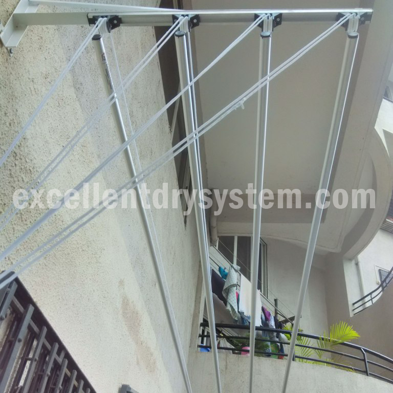 wall mounted clothes drying rack in Panshet